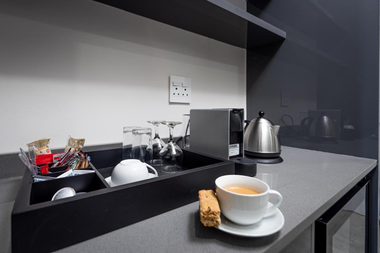 יוהנסבורג Reserved Suites Illovo מראה חיצוני תמונה