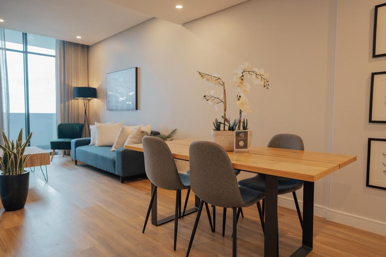 יוהנסבורג Reserved Suites Illovo מראה חיצוני תמונה