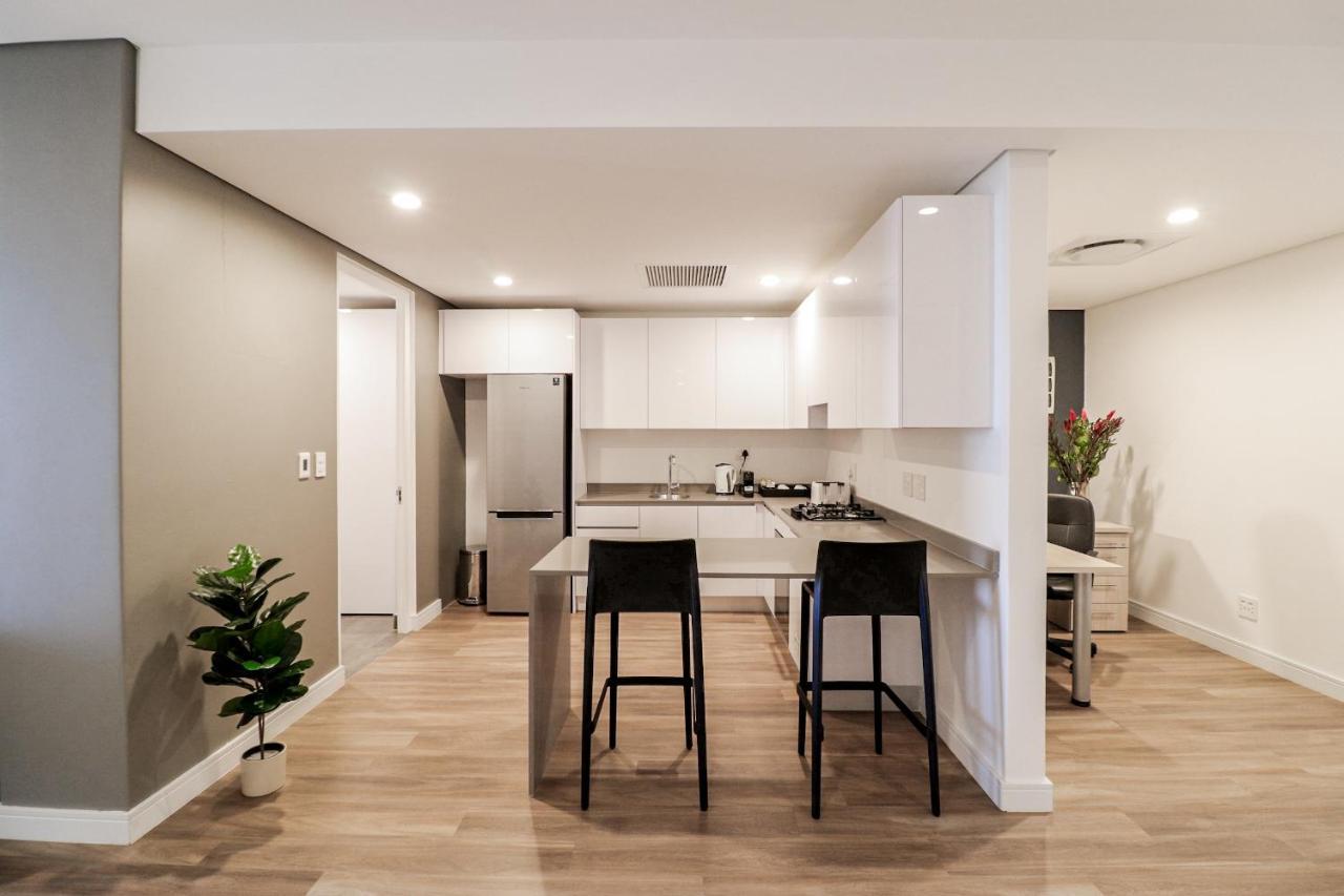 יוהנסבורג Reserved Suites Illovo מראה חיצוני תמונה