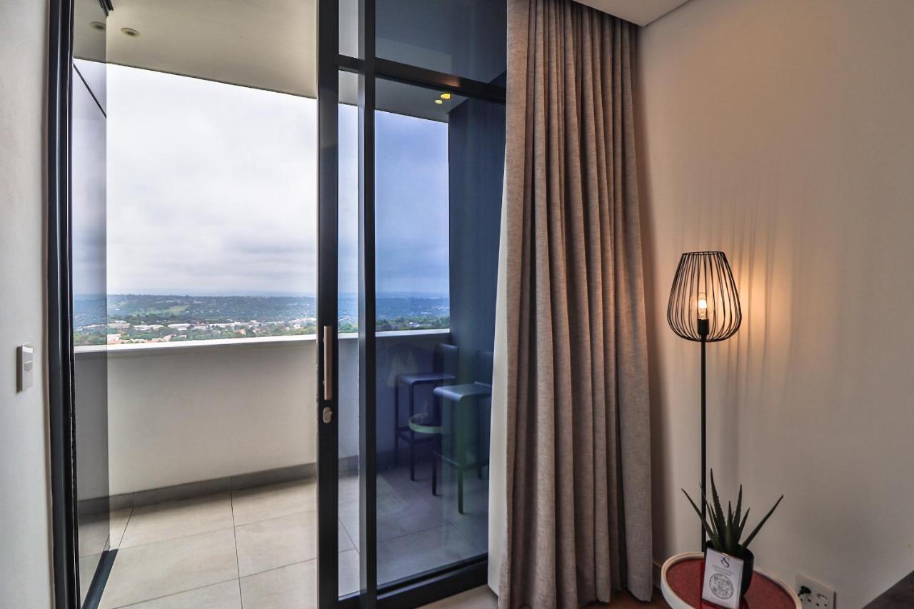 יוהנסבורג Reserved Suites Illovo מראה חיצוני תמונה