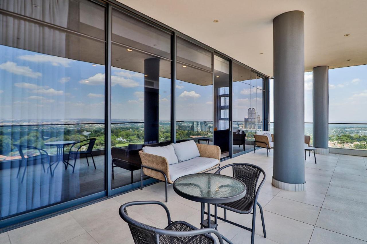 יוהנסבורג Reserved Suites Illovo מראה חיצוני תמונה