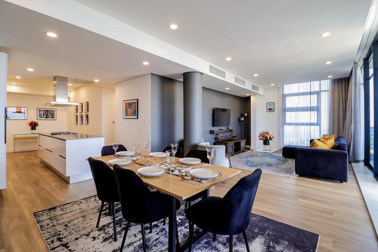 יוהנסבורג Reserved Suites Illovo מראה חיצוני תמונה